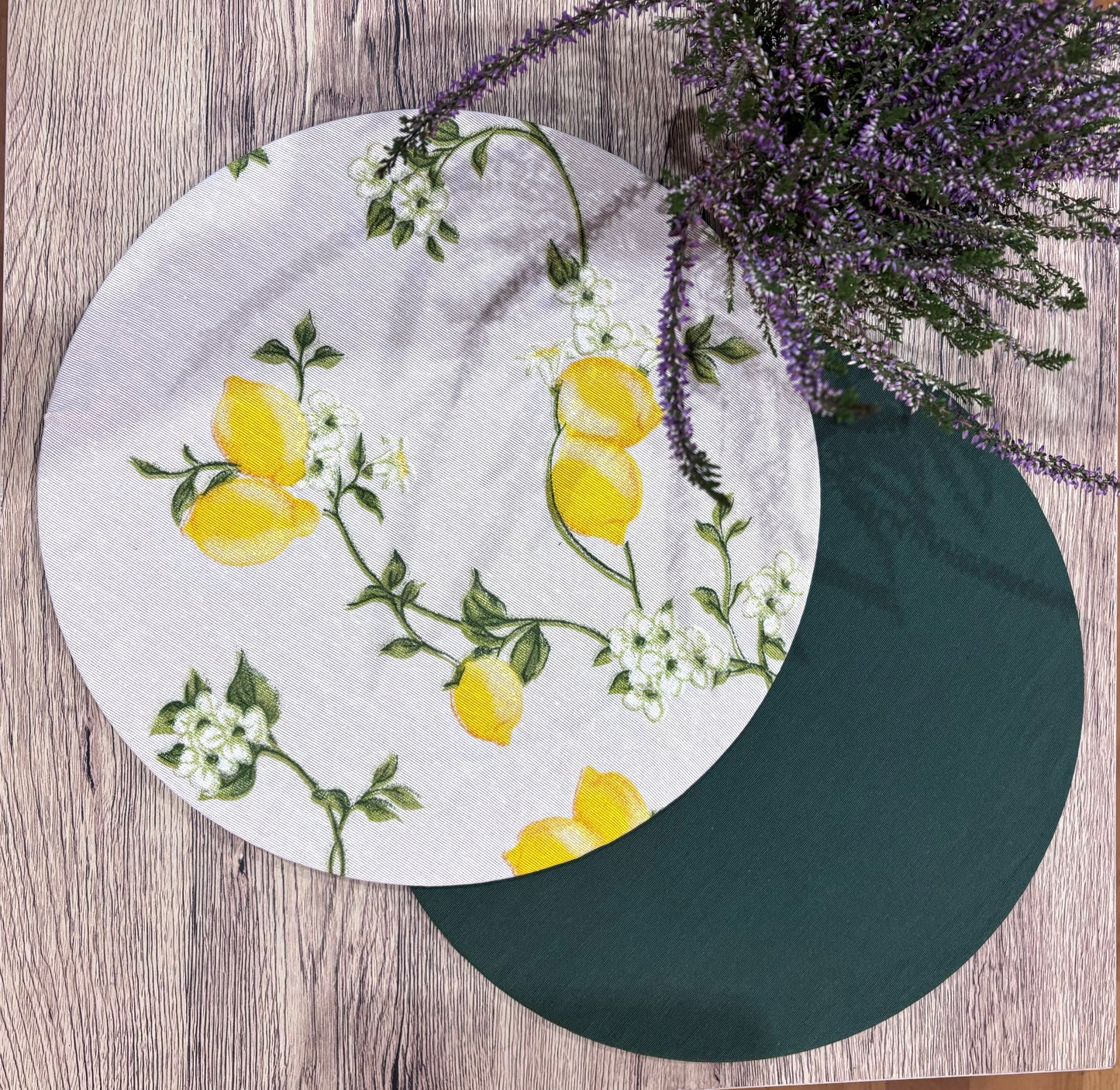 Funda bajo plato limones